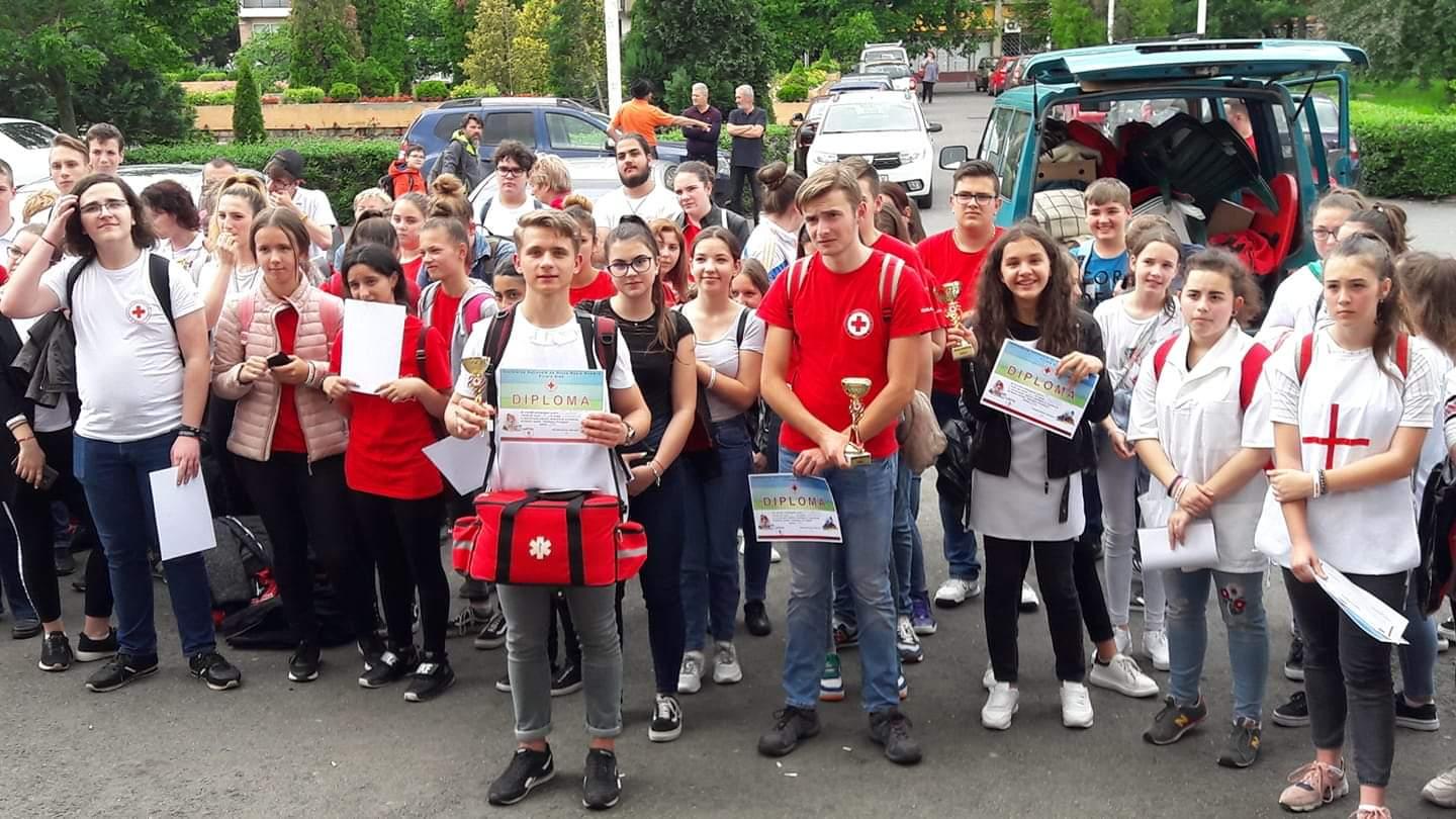 Locul 2  la faza judeteana pentru elevii Liceului ”Atanasie Marienescu” Lipova,  în cadrul concursului „Sanitarii Priceputi” – Editia 2019